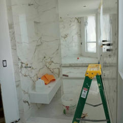 bookmatched porcelain bathroom